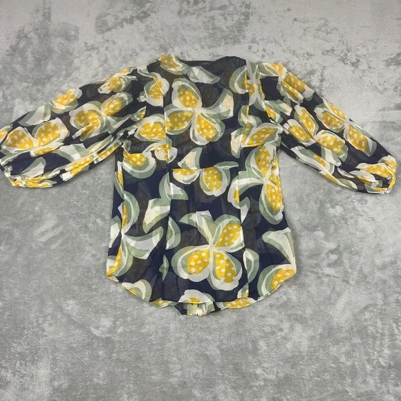 Diane von Furstenberg Ortega Blouse Womens 6 Navy Yellow Silk Floral Excellent - Picture 2 of 9